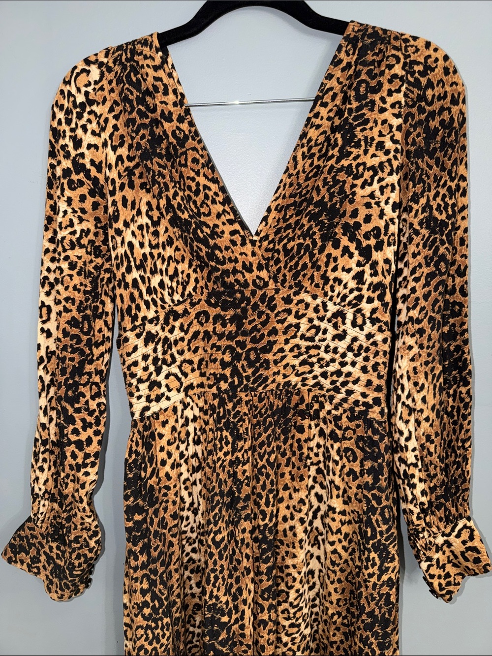Trashy Diva Bianca Leopard Dress, retro, vintage vibes, Hollywood 1940's glam - Picture 7 of 15